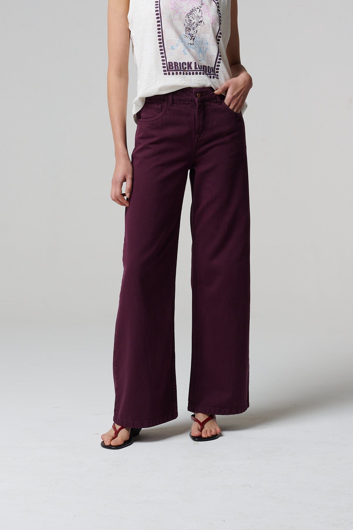 Aerie Jeans Burgundy