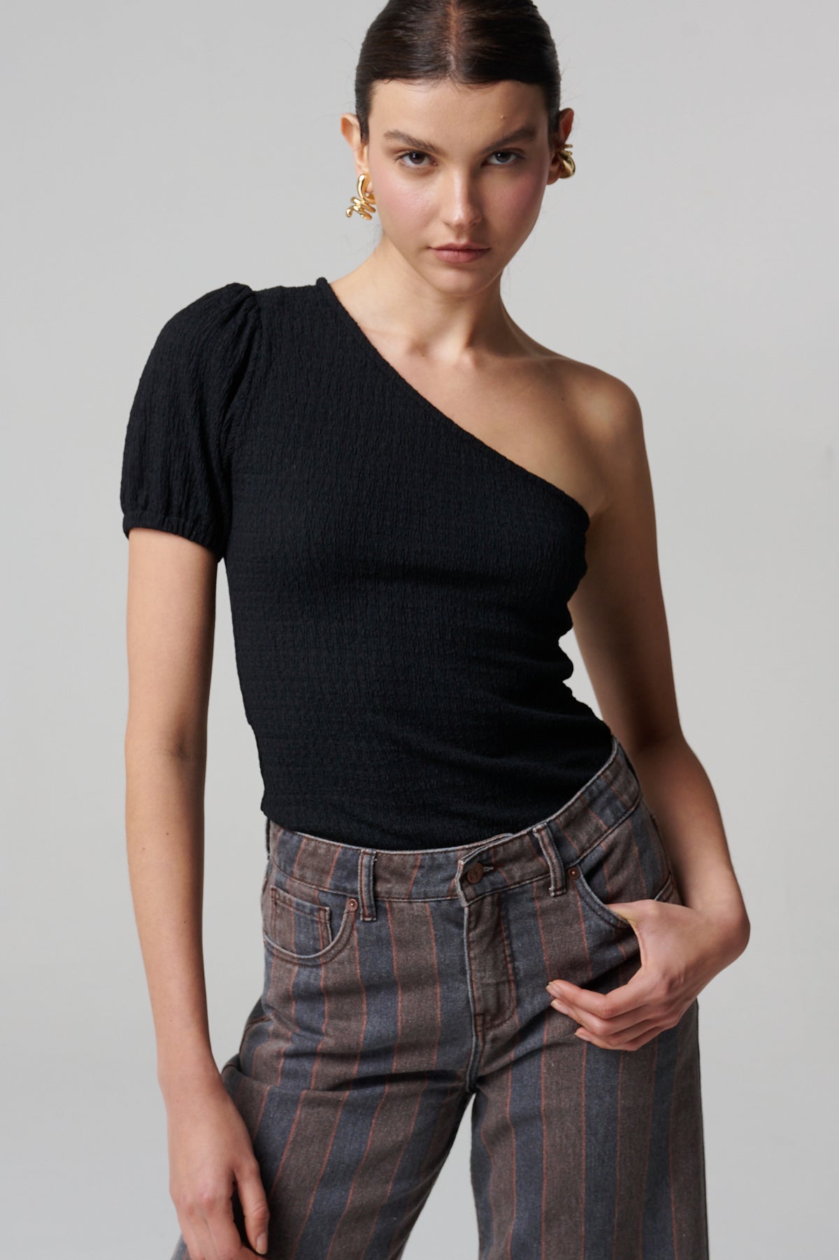 Miles Top Black
