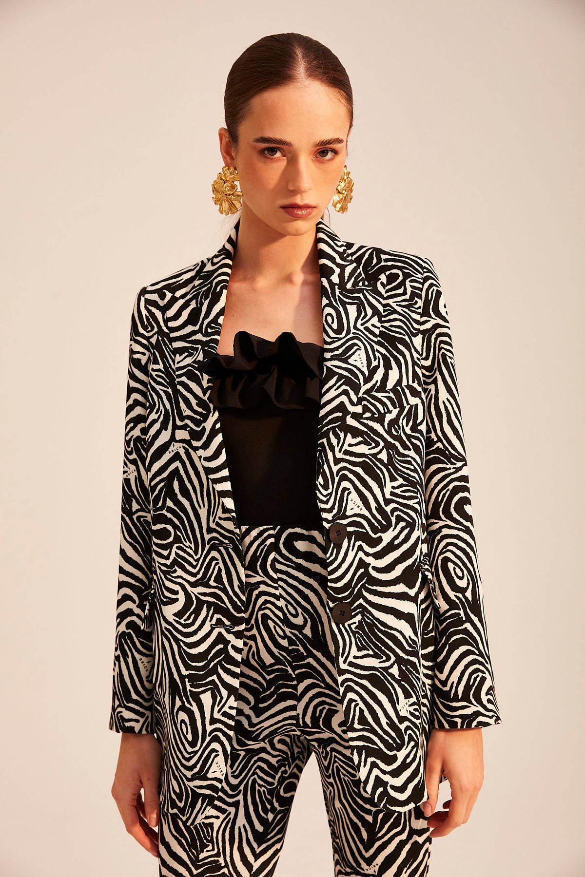 OLIVIA BLAZER