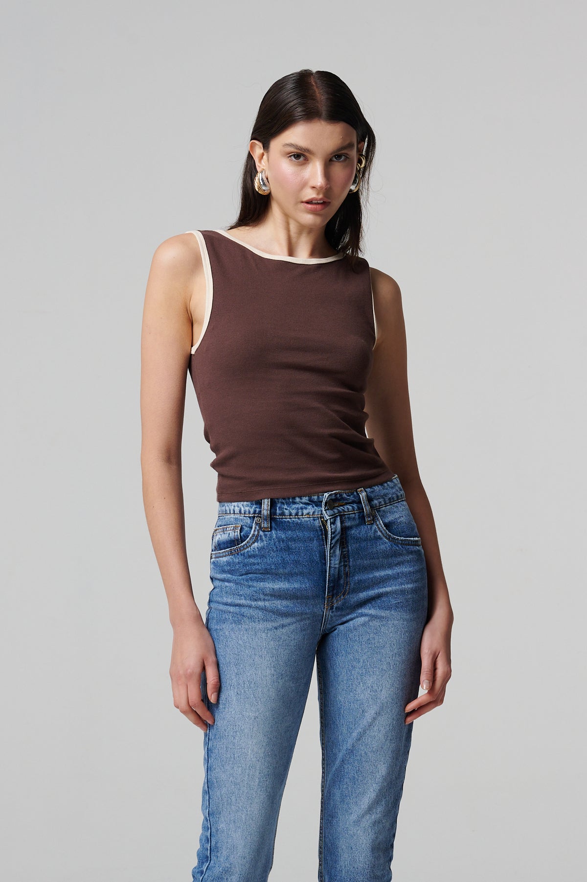 Harper Top Chocolate