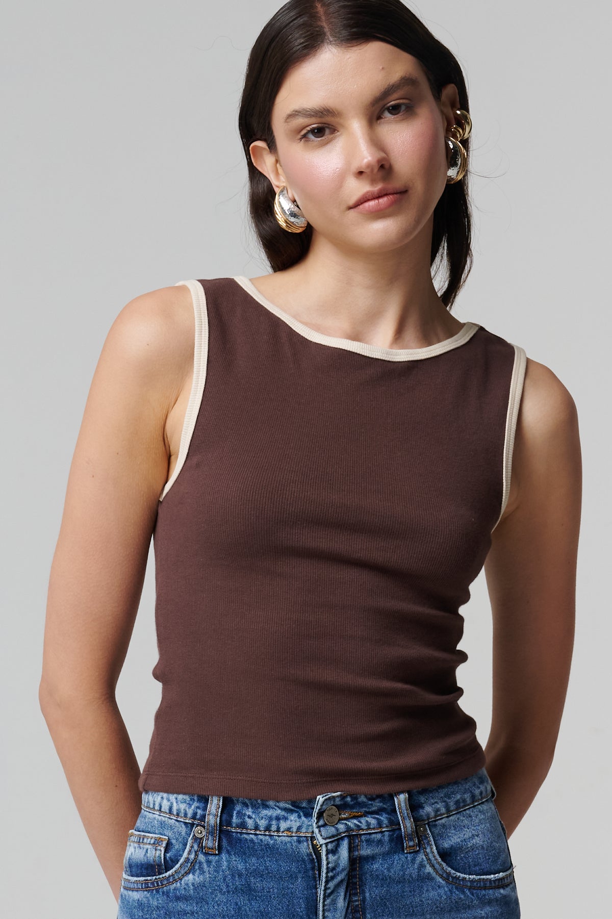 Harper Top Chocolate