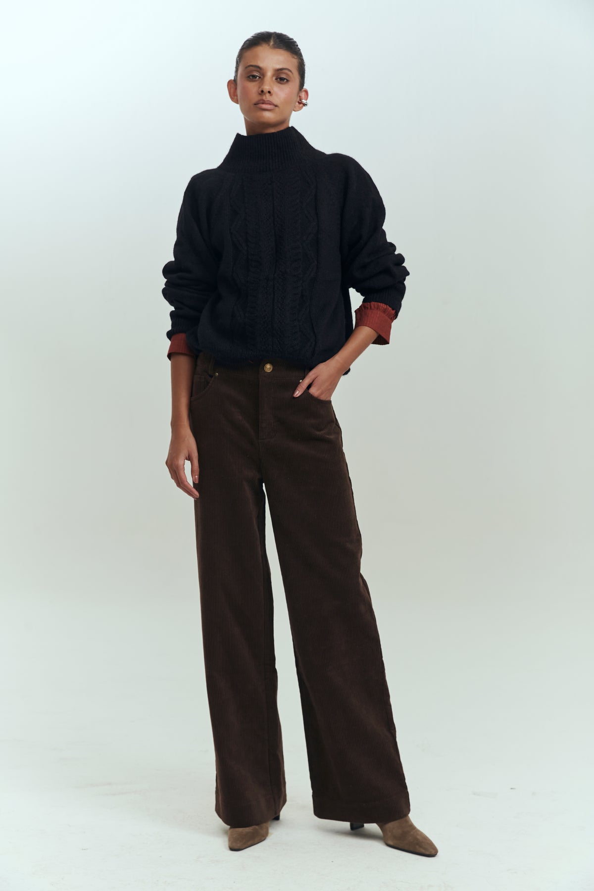 Pantalón wide leg cotelé mujer marrón Brick London Chile