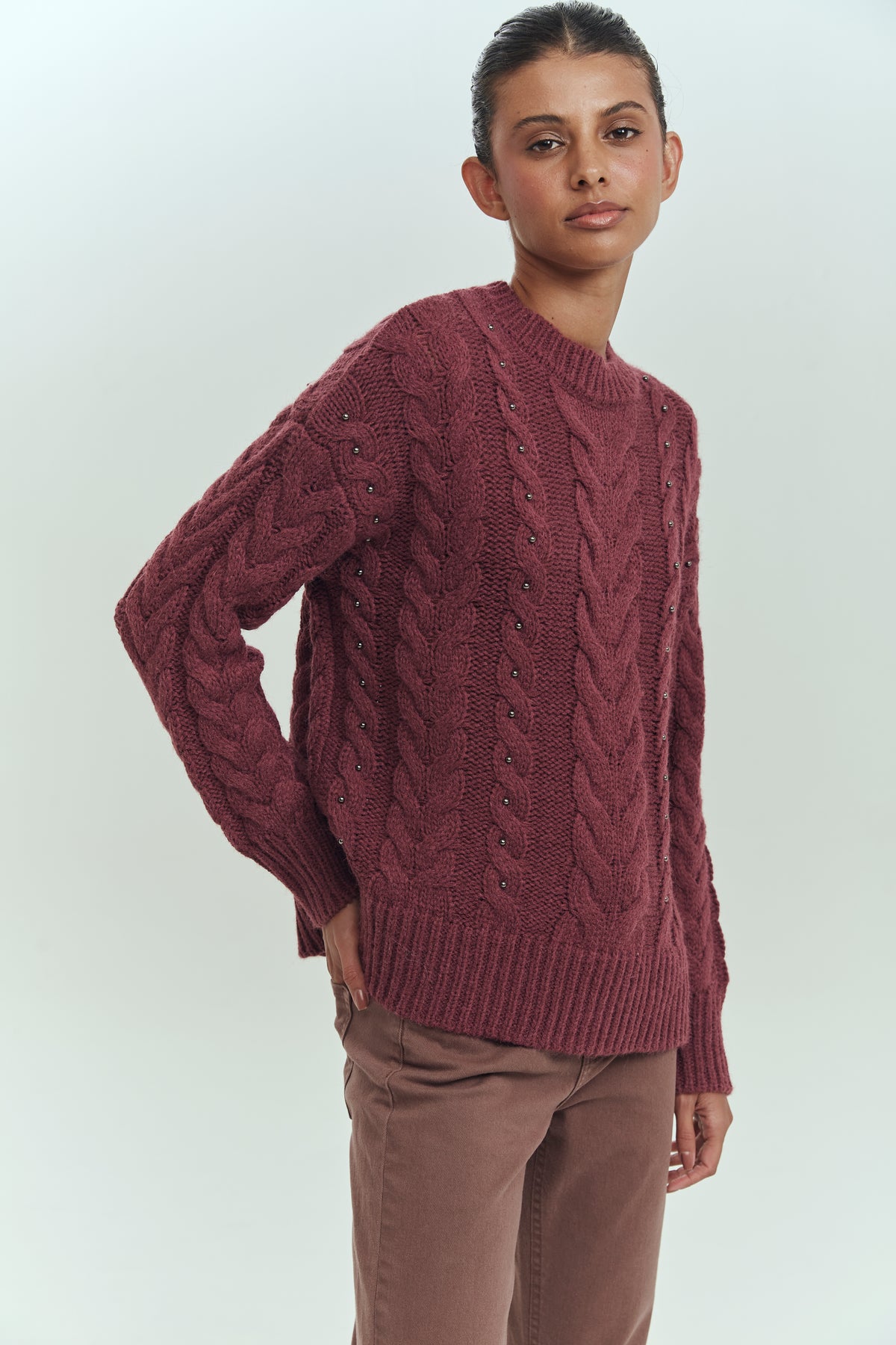 Sweater trenzas mujer mostacillas tejido grueso Brick London