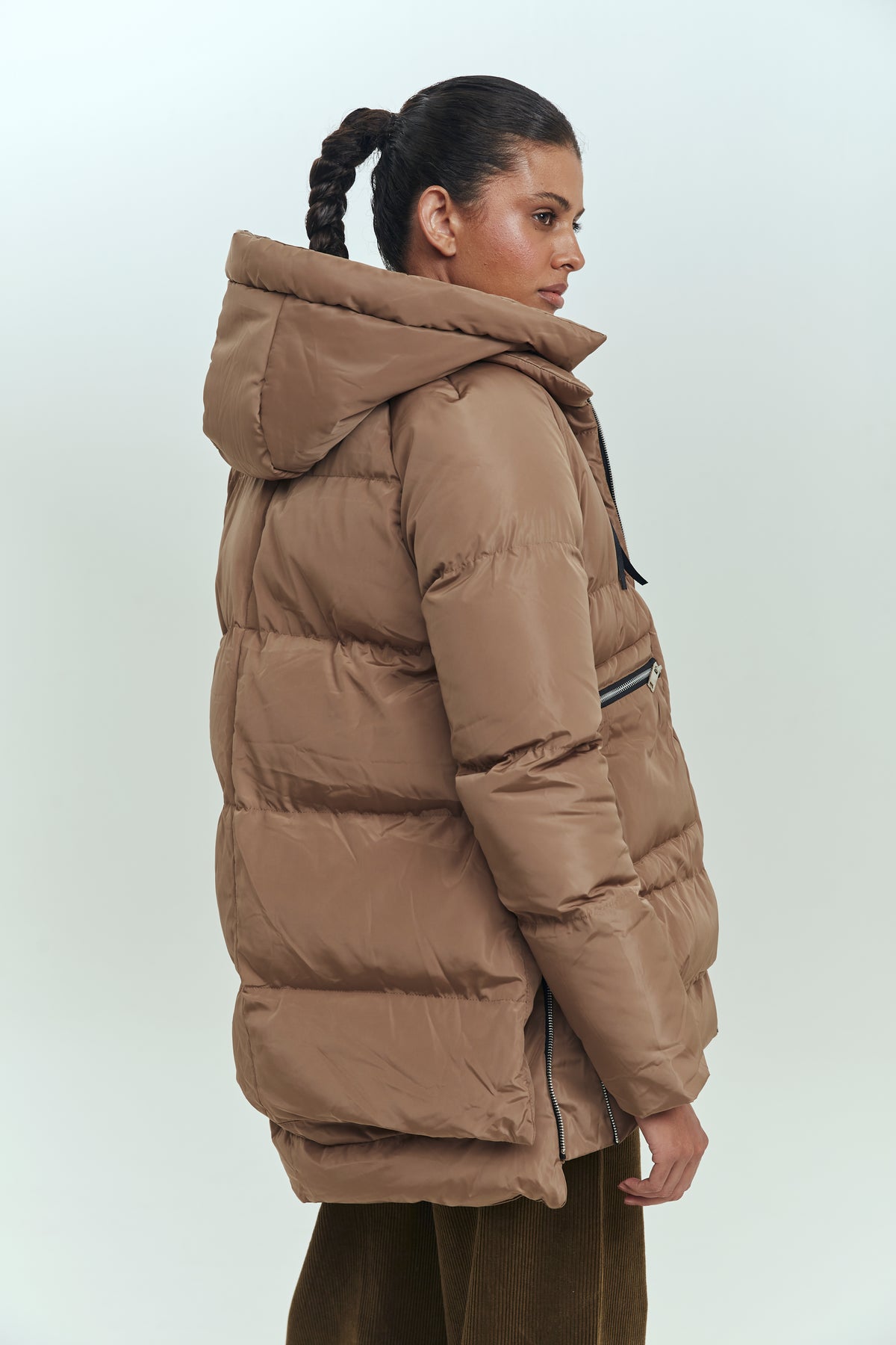 Parka mujer camel funcional moderna invierno Brick London
