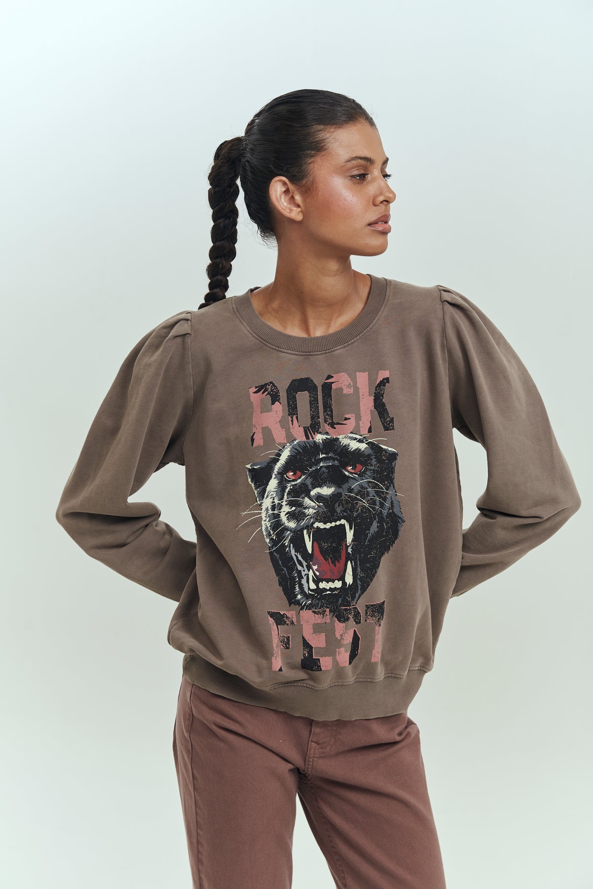 ROCK FEST SWEATSHIRT