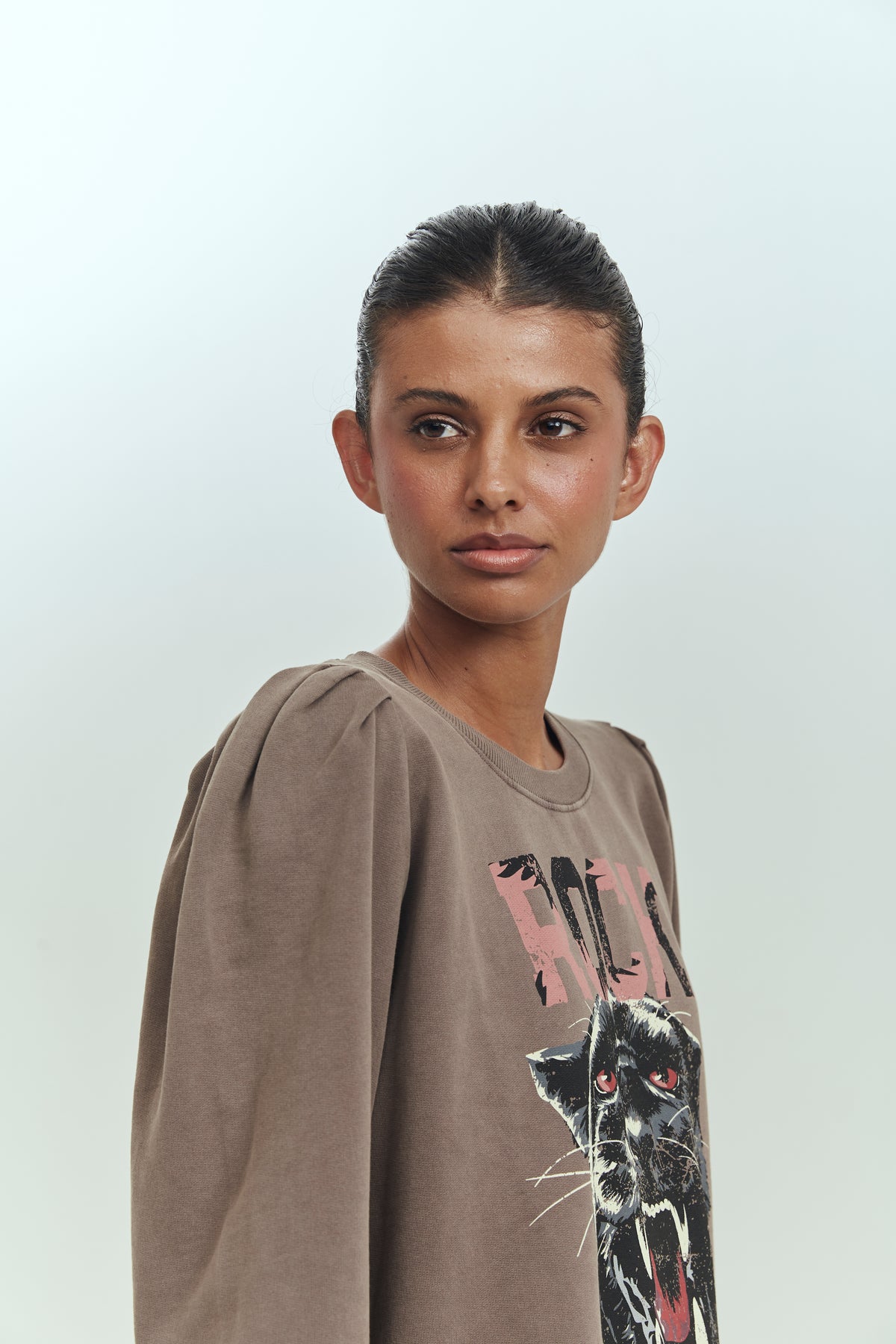 ROCK FEST SWEATSHIRT