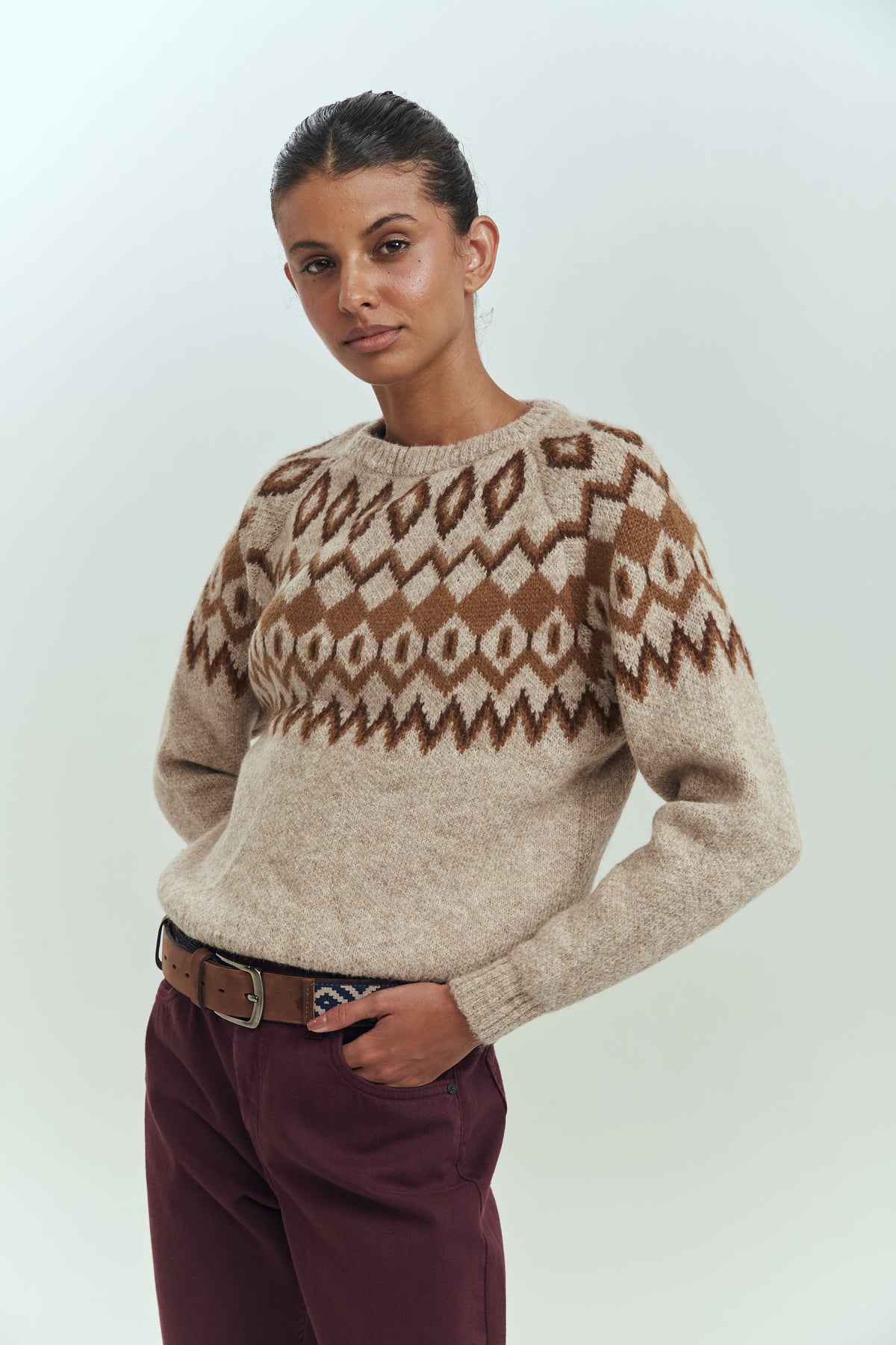 Sweater alpaca mujer manga globo diseño nórdico beige Brick London