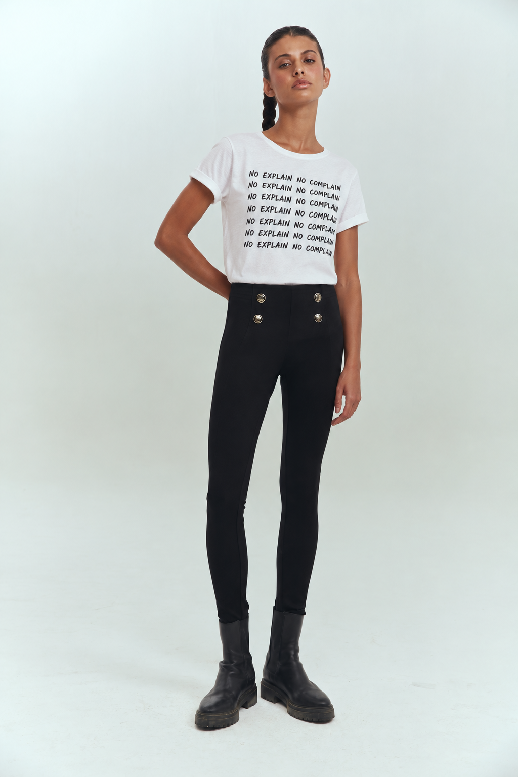 MANIFEST TEE