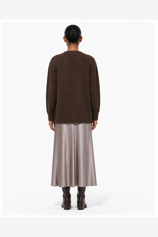 Cárdigan alpaca mujer café cuello V bolsillos hombros caídos Brick London